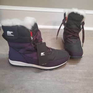 Sorel Whitney short lace boots